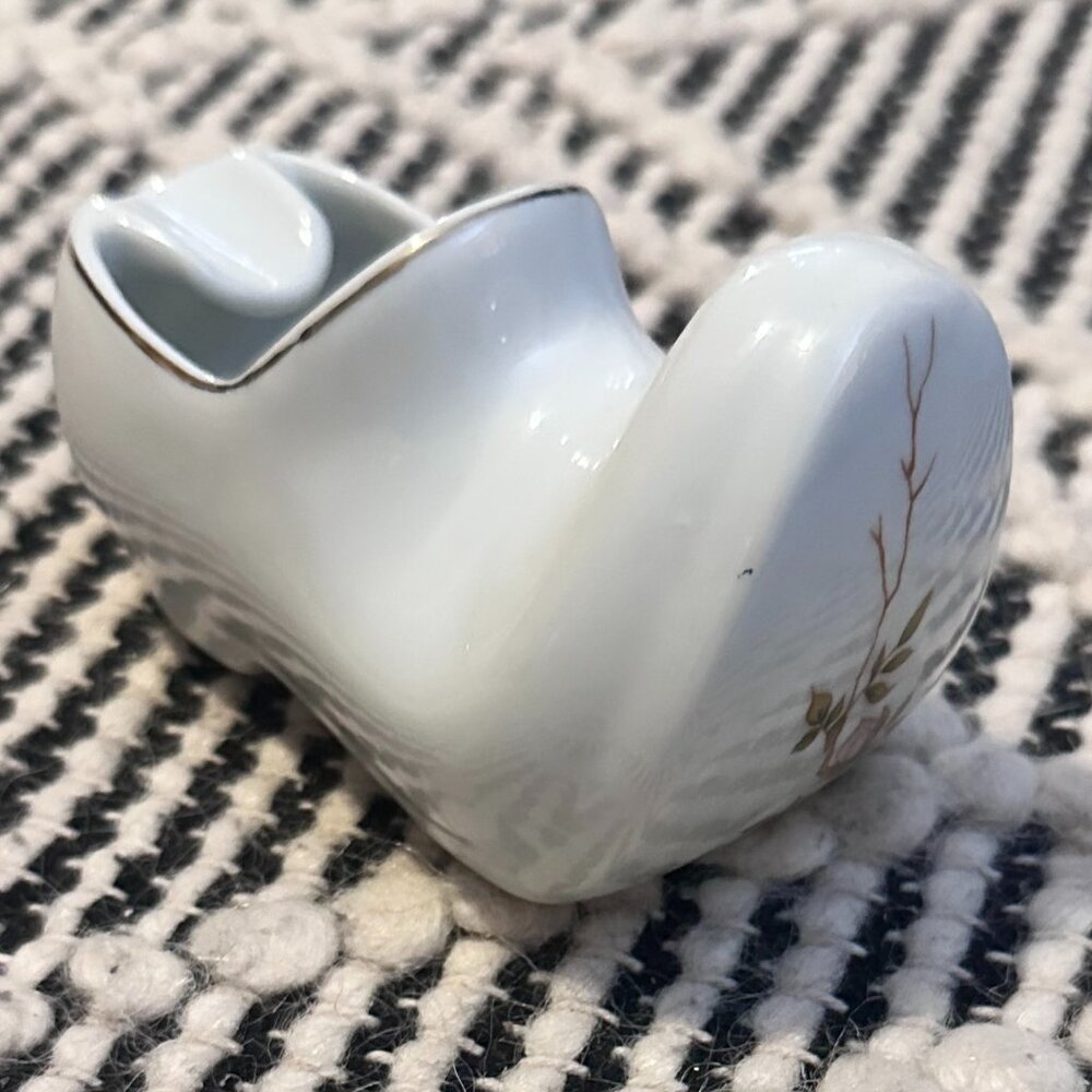 Excellent Condition Leart Ceramic Shoe & Bud Mini Vace Branches/Flowers Pattern